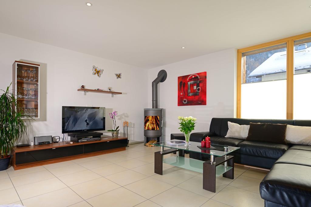 Ferienwohnung Haus Achilles Zermatt Szoba fotó